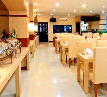 Hotel Marina Ambon Luaran gambar