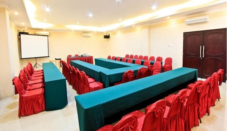 Hotel Marina Ambon Luaran gambar